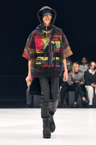 Look 52